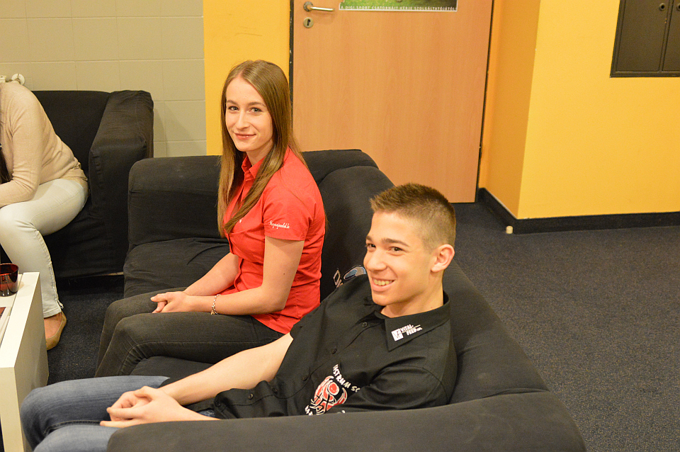 Veronika és Bence várakozik, hogy adásba kerüljenek - Nagy az izgalom