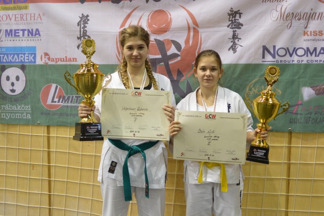 Castrumos bajnok hölgyek - Roberta és Lili